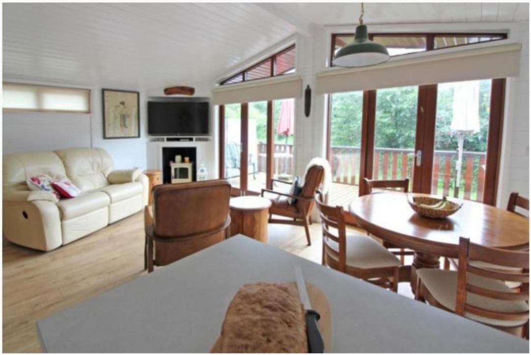 Astbury Falls Luxury Retreats Eardington Bagian luar foto