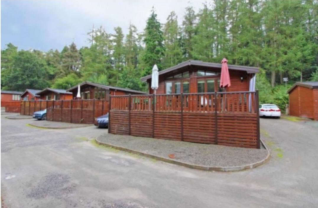 Astbury Falls Luxury Retreats Eardington Bagian luar foto